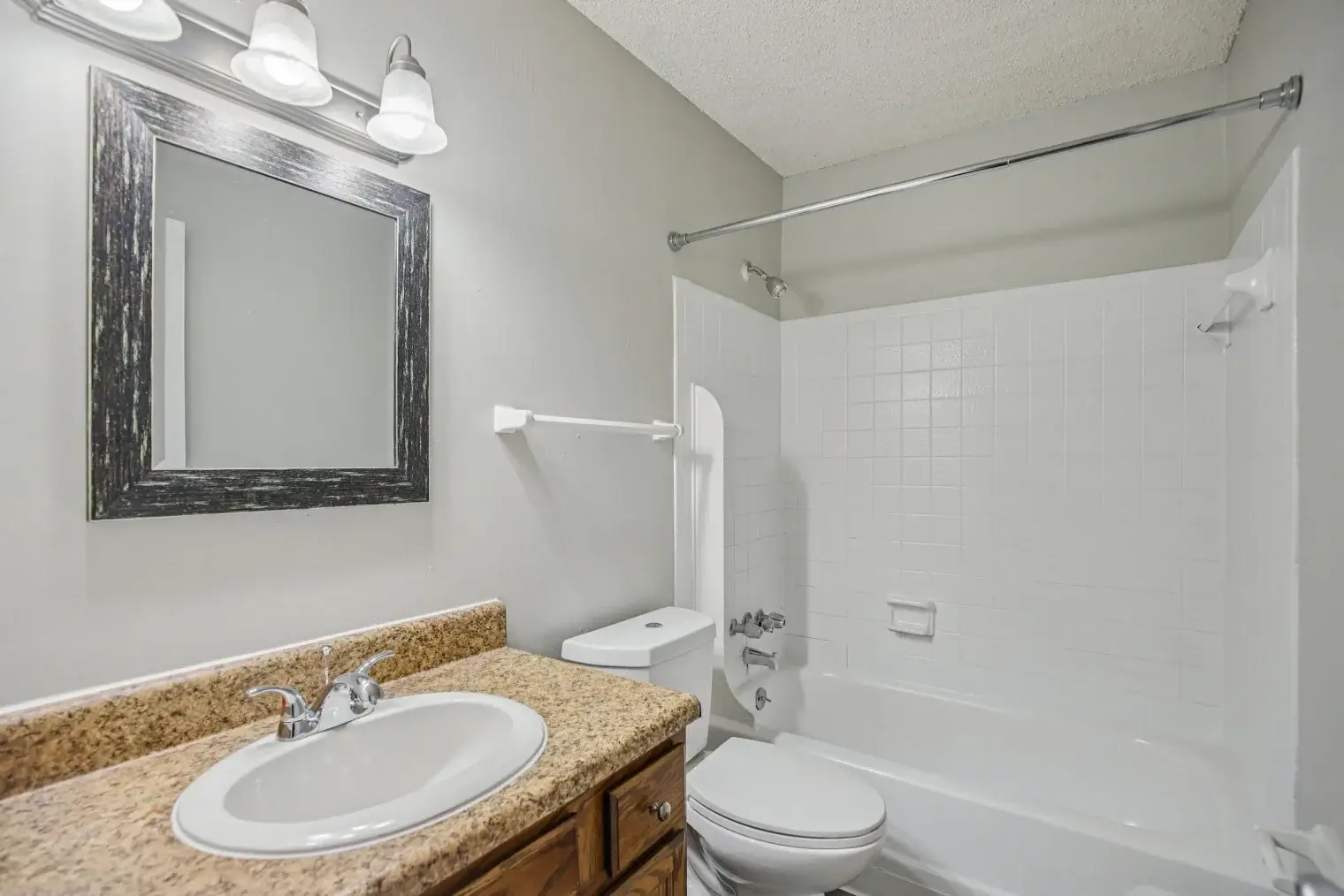 55 print 5319 nolensville pk apt 304 s1511 027