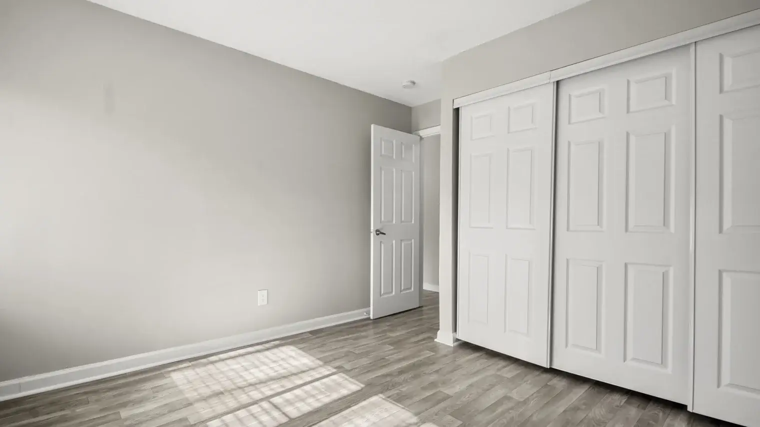 vista bedroom 1