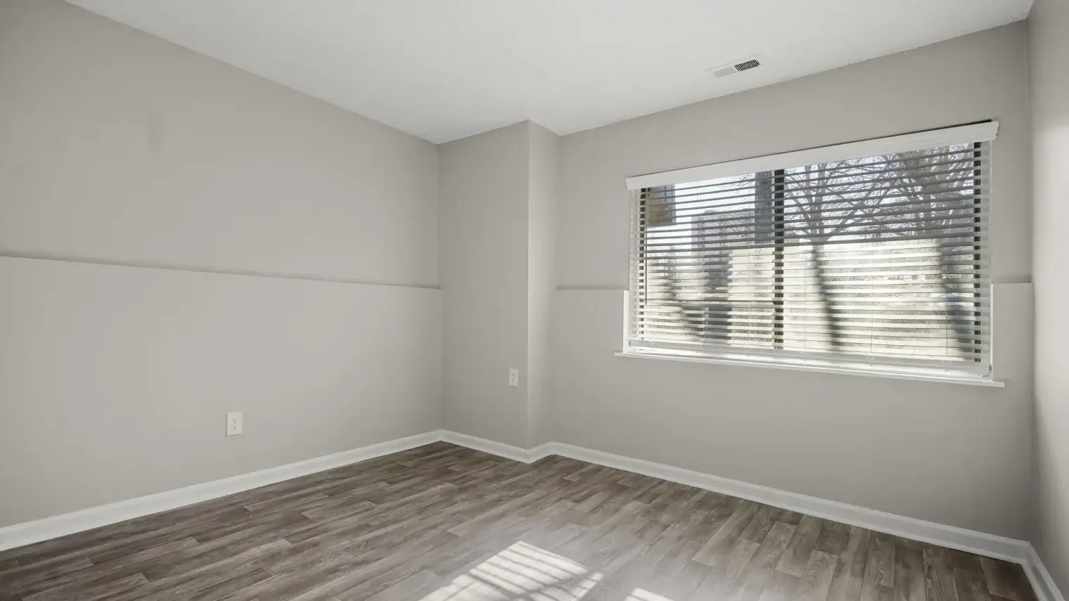 vista bedroom 2