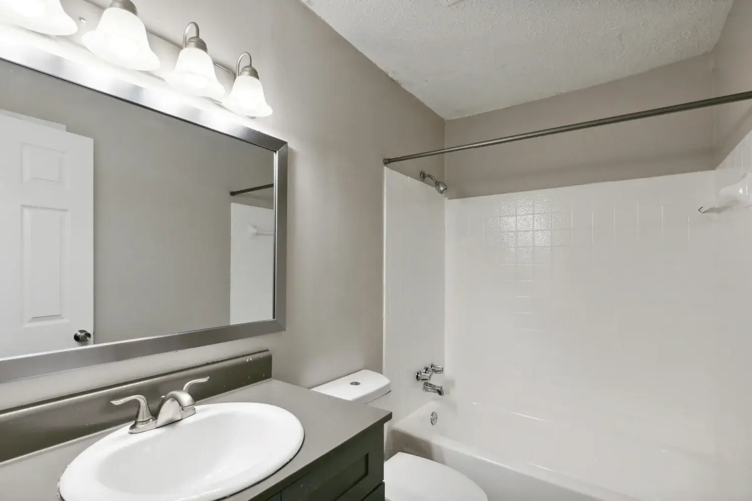 vista photo bathroom 2