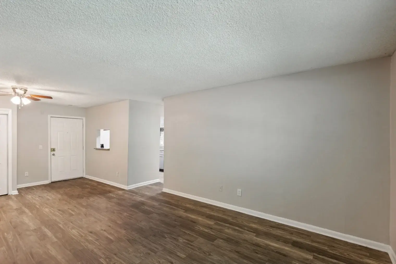 vista photo living room 2